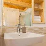 Glamping Radovna Pr' Klemenak Luxussátor *