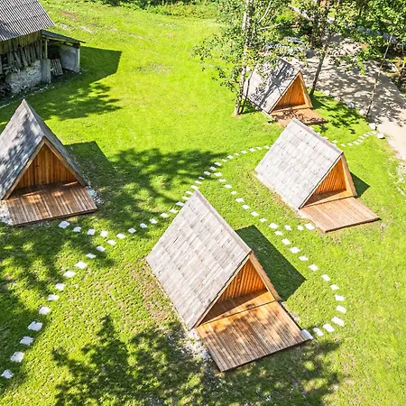 Luxuszelt Glamping Radovna Pr' Klemenak *