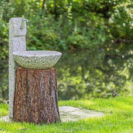 Glamping Radovna Pr' Klemenak *