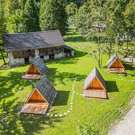 Glamping Radovna Pr' Klemenak Luxuszelt Zgornje Gorje